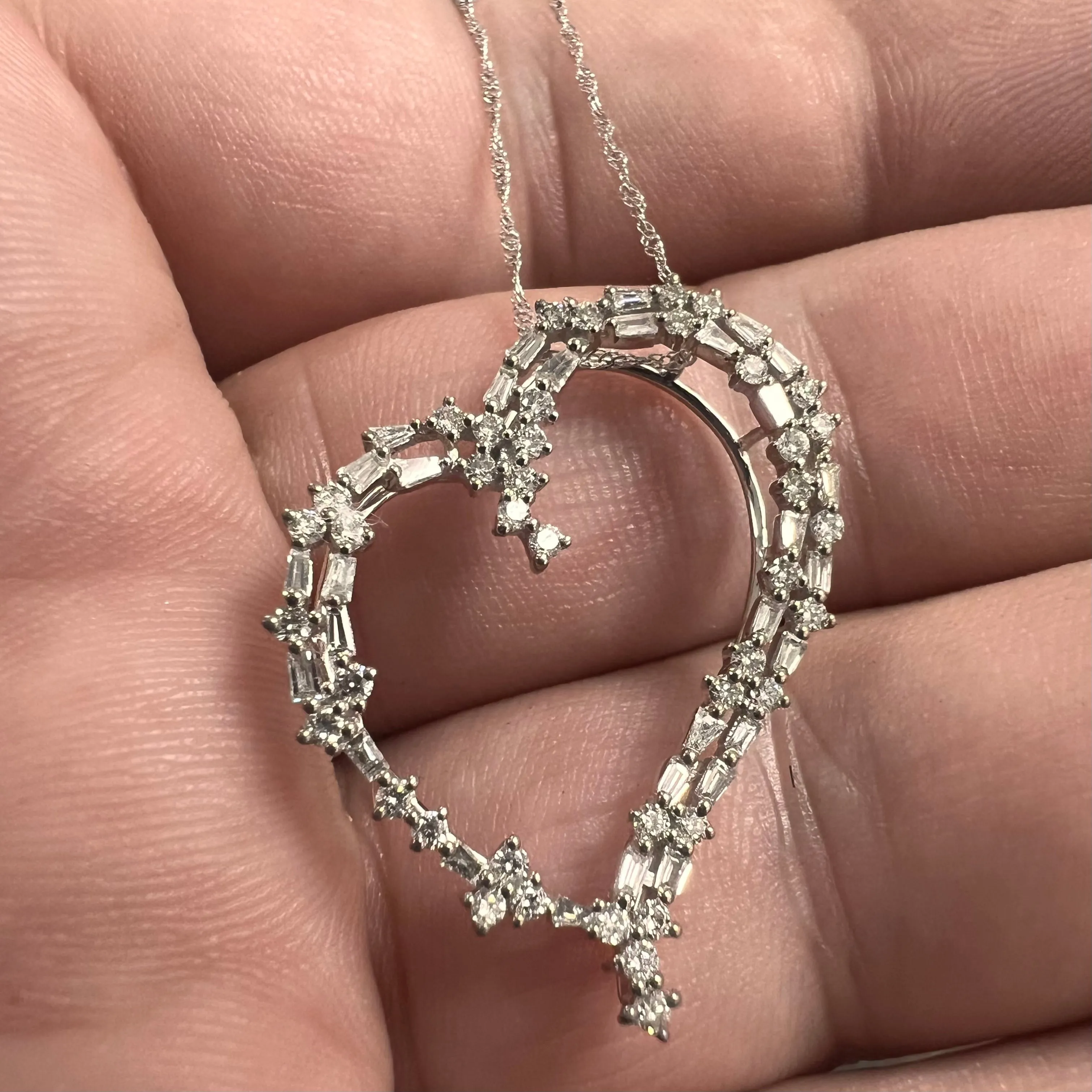 18k White gold 0.80 CT natural diamonds heart necklace-17800