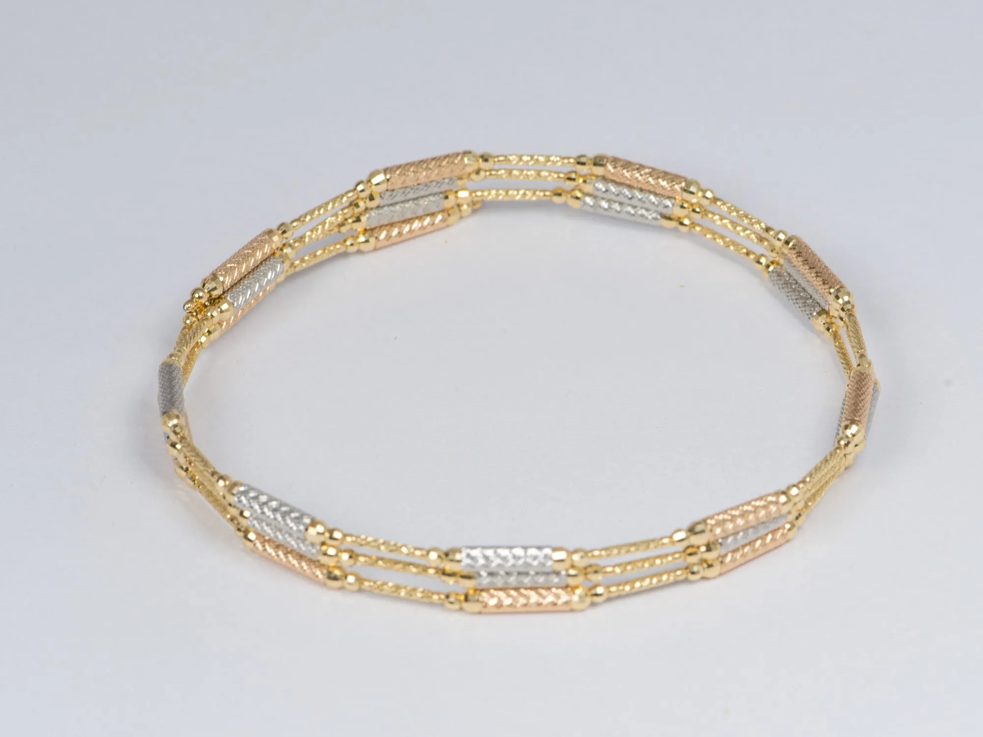 28.5 Tri-Color 18K Gold Magnetic Convertible Necklace Bracelet R4287