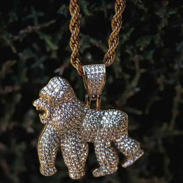 Gorilla Necklace in Yellow Gold