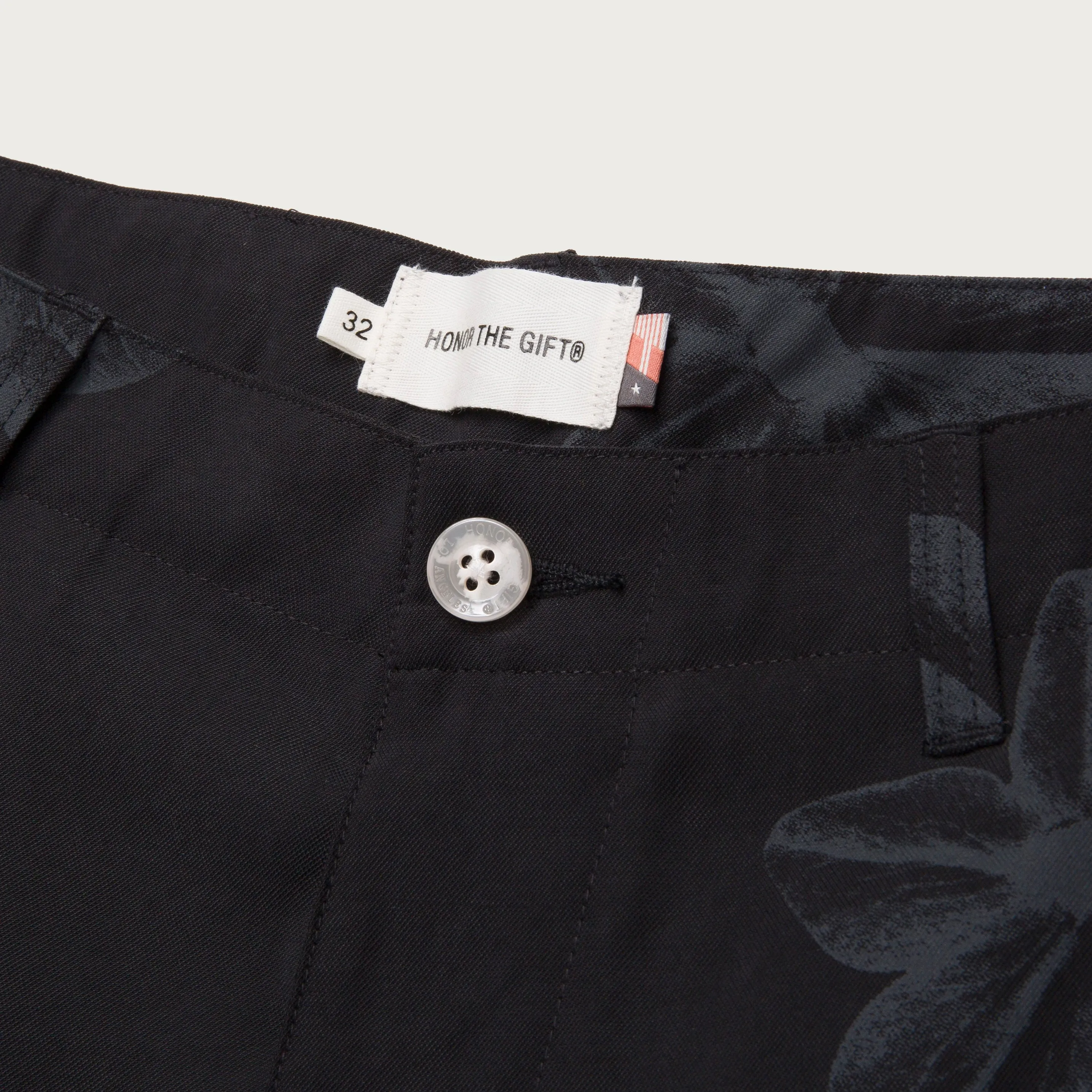 Honor The Gift Flower Canvas Short - Black