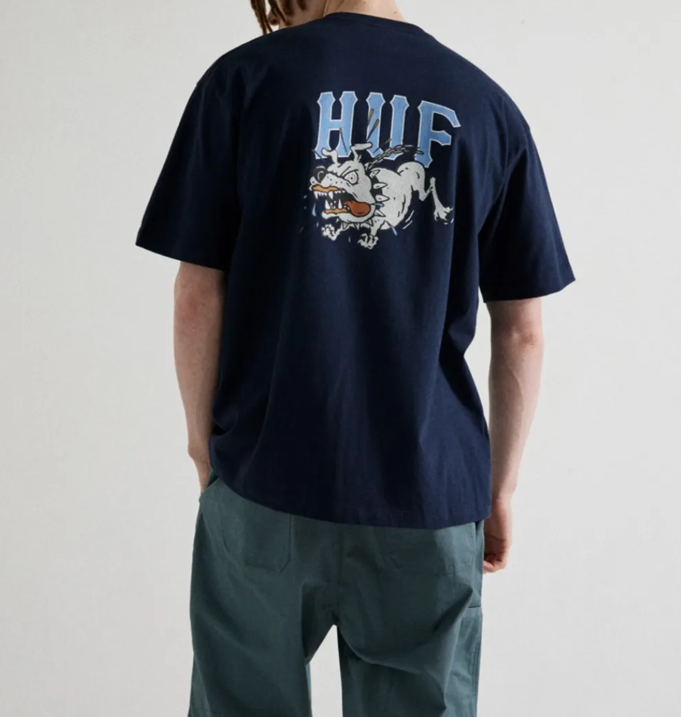 HUF  |[HUF]★24SS★ ANGRY DOG ARCH LOGO TEE