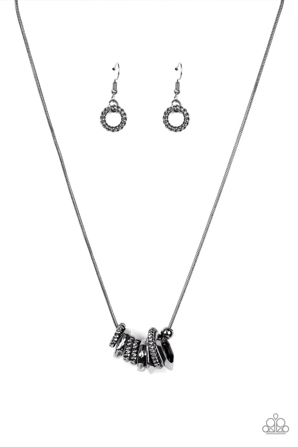 Mechanical Mischief - Black ~ Paparazzi Necklace