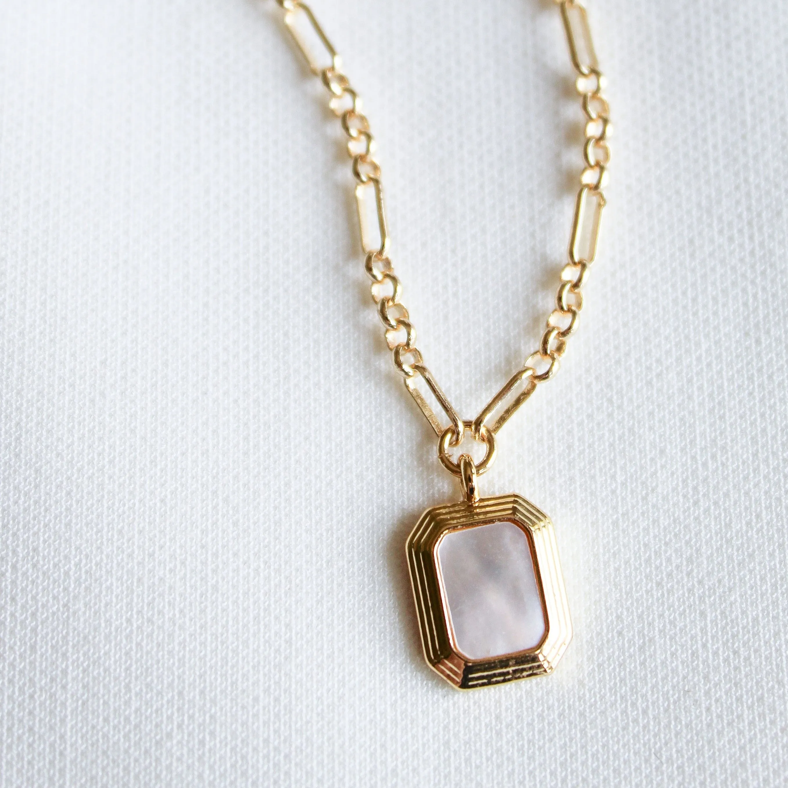 Mirabelle Pendant Necklace