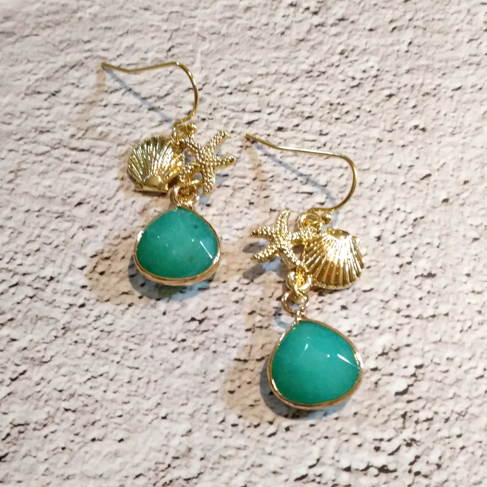 Sandy Beach Single Gem Drop Earrings