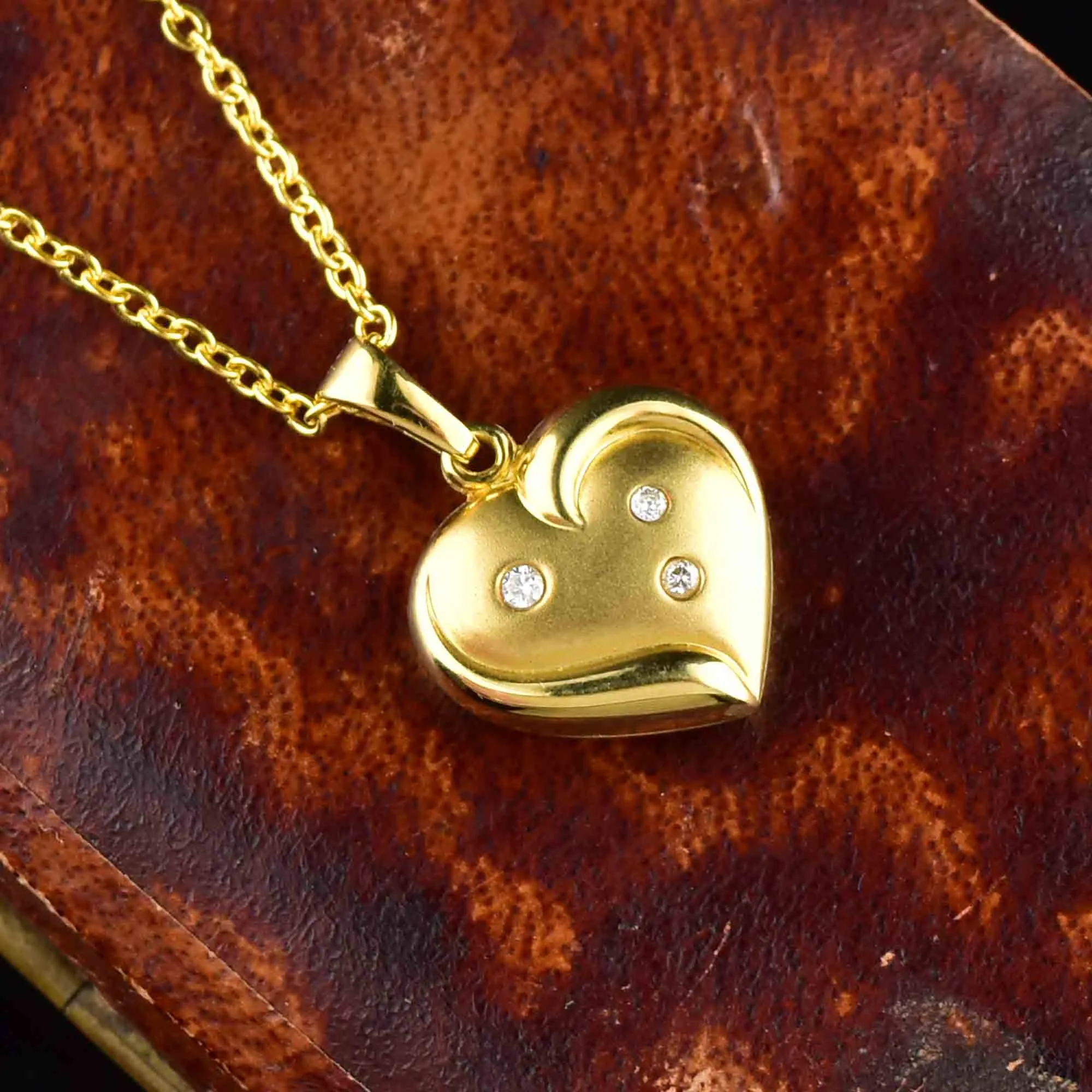 Solid 14K Gold Diamond Puffy Heart Pendant Necklace