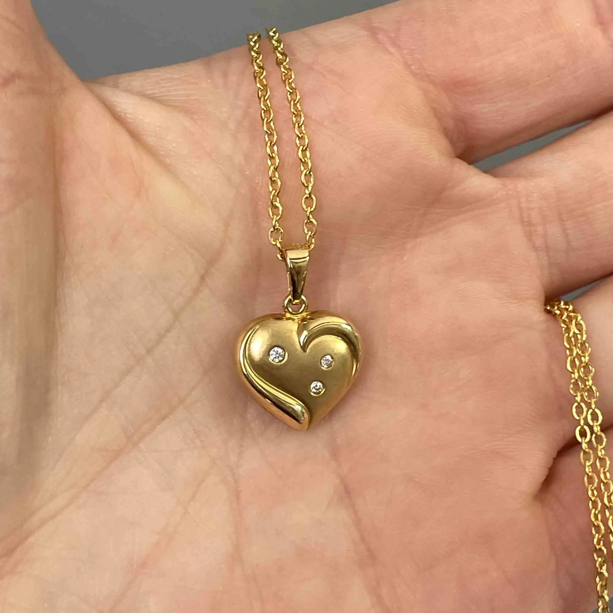 Solid 14K Gold Diamond Puffy Heart Pendant Necklace