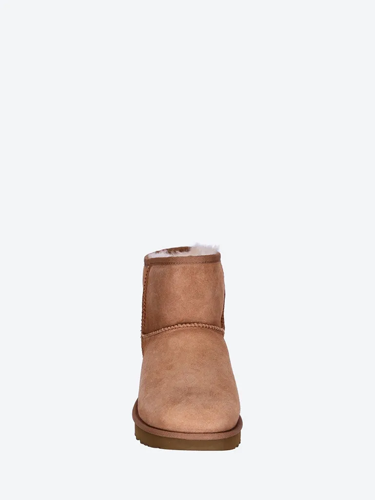 Ugg w classic mini ii